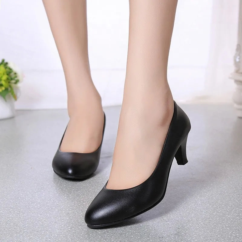 Patent leather Low Heels Shoes Women Professional Shoes Ladies Shallow Mouth Work Shoes Elegant Ladies Office Shoes