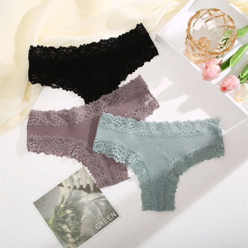 FINETOO 2PCS Women's Cotton Underwear Lace Floral Panties Low Rise